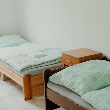 Apartman Emily Брезно Екстериор снимка